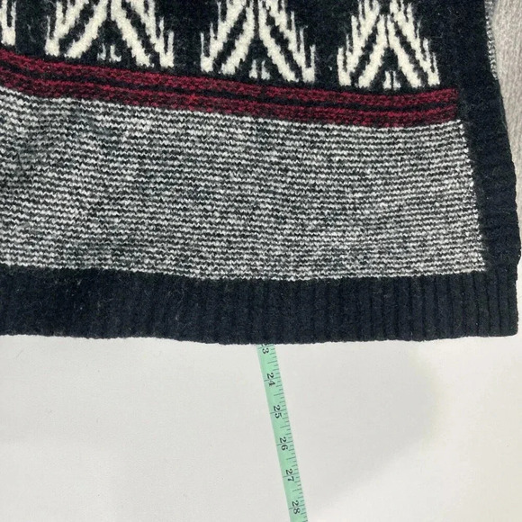 Abercrombie & Fitch Size S Tribal Cardigan Sweater Shawl Nordic Fisherman Boho - Picture 9 of 9